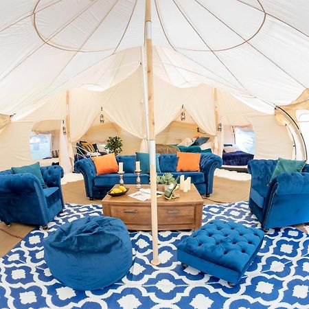 Stargazer Glamping Uk The Mahal 8 People Hotel Ross-on-Wye Bagian luar foto