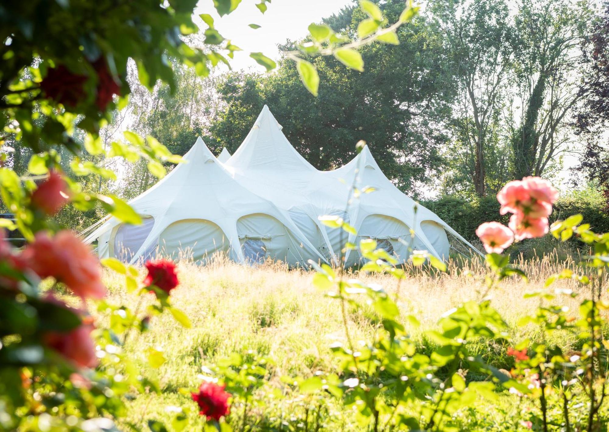 Stargazer Glamping Uk The Mahal 8 People Hotel Ross-on-Wye Bagian luar foto